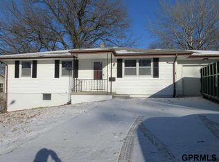 6916 N Wirt St, Omaha, NE 68104