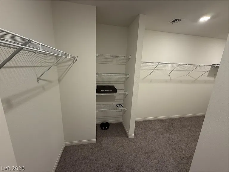 8030 Minavalle Ave — Photo 19