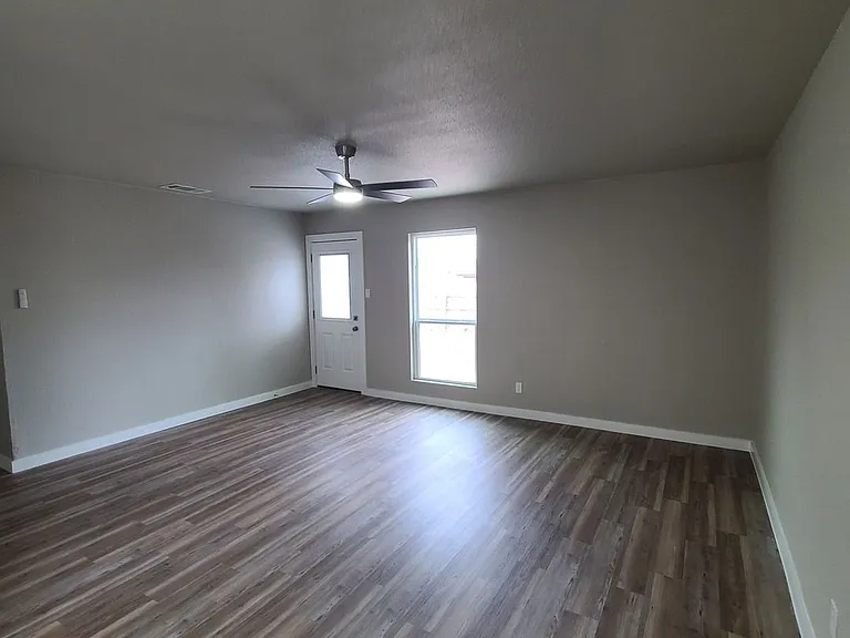 13707 Earlywood St — Photo 19