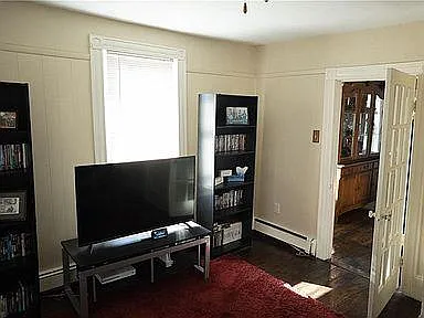25 Read Ave #3 — Photo 5