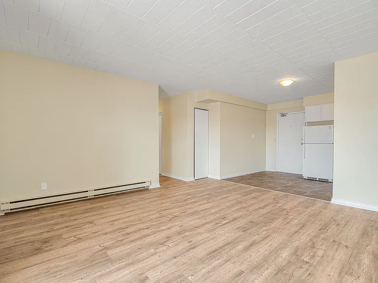 275 Askin Ave — Photo 12