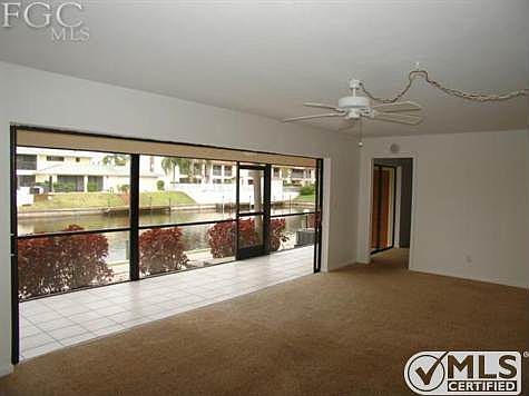 Enjoy the Florida Good Life! Sun, Swim, Boat  & Fish! Live in Paradise under $100,000!