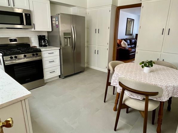 4994 N High St APT A1