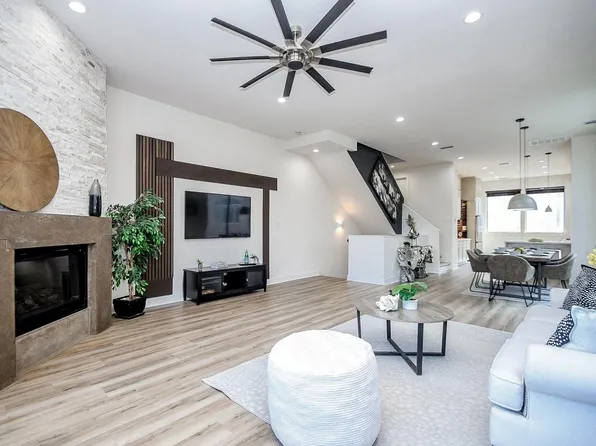 5217 Inker St #B, Houston, TX 77007