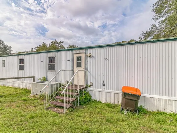 18510 SE 19th St, Silver Springs, FL 34488