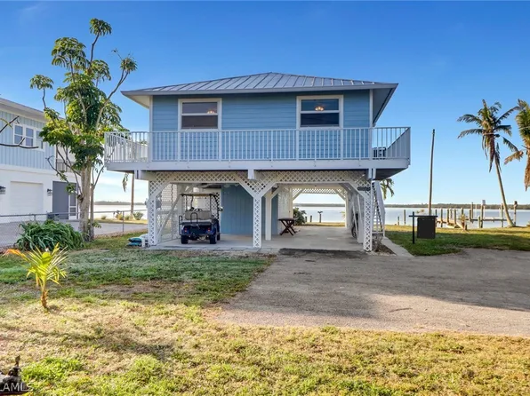 16974 Boca Vista Ct, Bokeelia, FL 33922