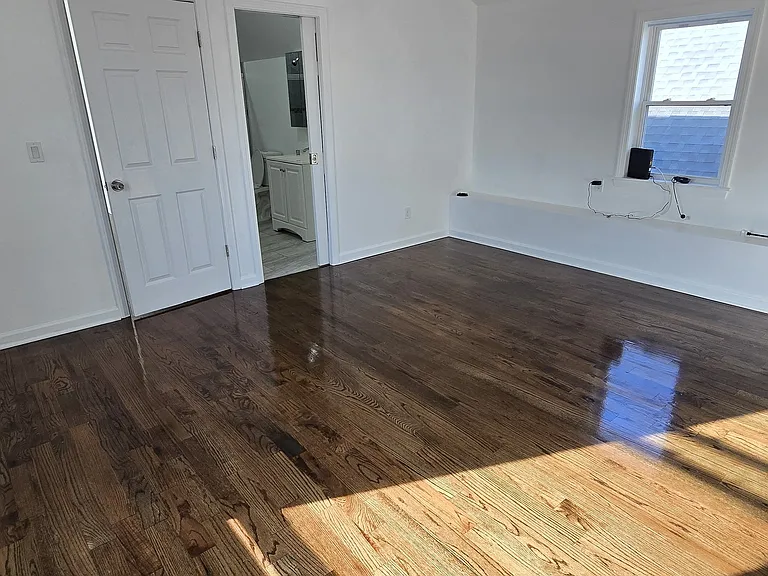 99 Johnson St #2 — Photo 7