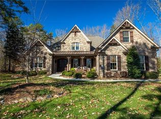 521 Medora Ln, Fort Mill, SC 29708