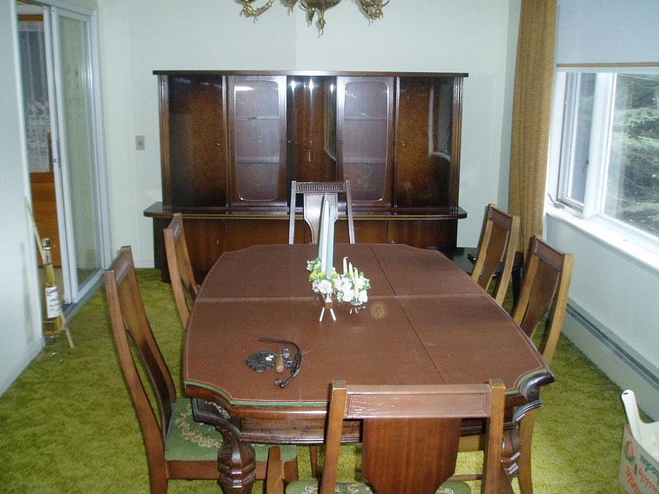 2nd image of 63 School St
