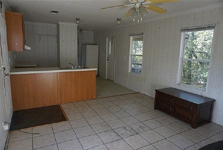 4th image of 4517 62nd St
