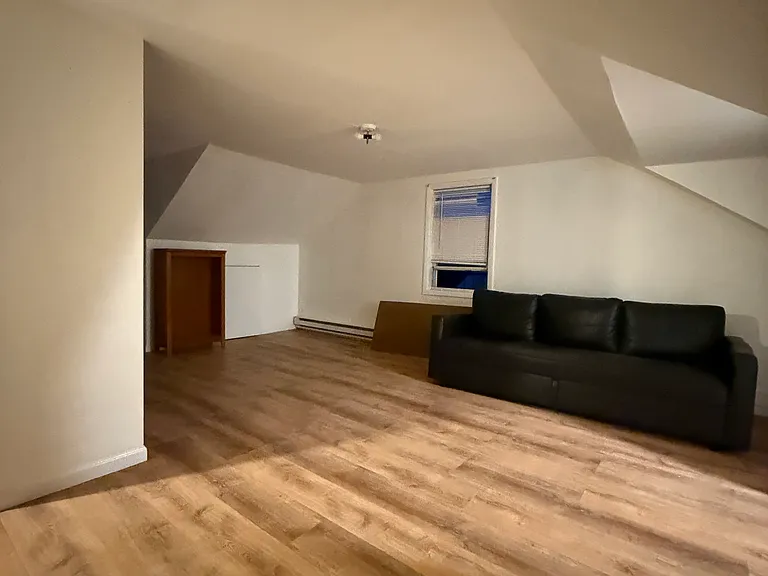 519 Chestnut St #3 — Photo 8