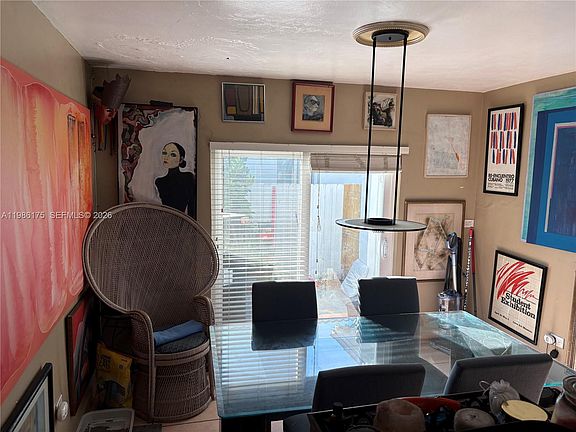 4th image of 1758 SW 18th St