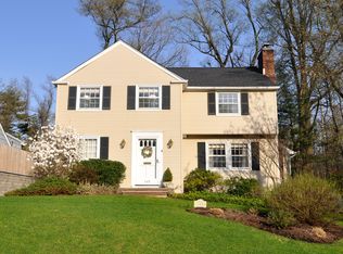 145 Colonial Rd, Summit, NJ 07901