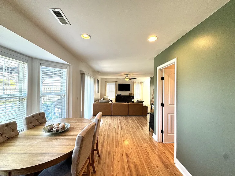 418 Amaryllis Ln — Photo 13
