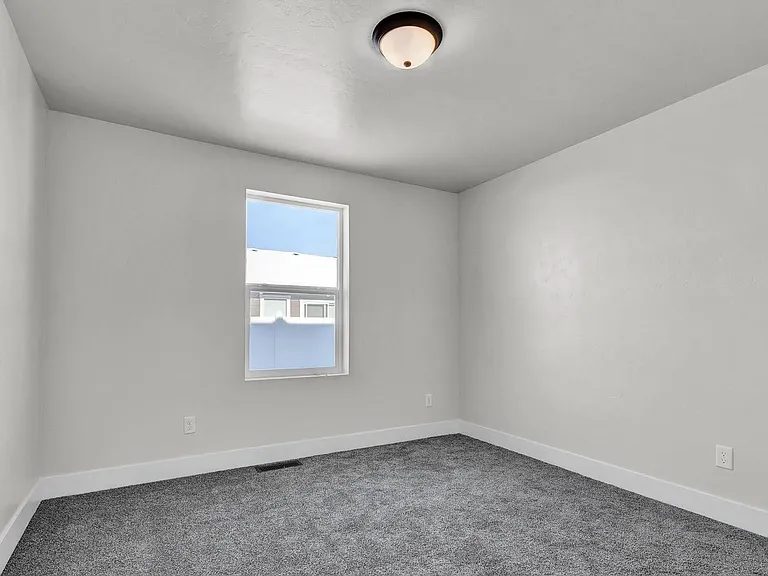750 Pilot St #750 — Photo 12