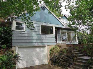 2760 Emerald St, Eugene, OR 97403