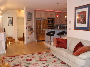 291 Commercial St #9, Provincetown, MA 02657