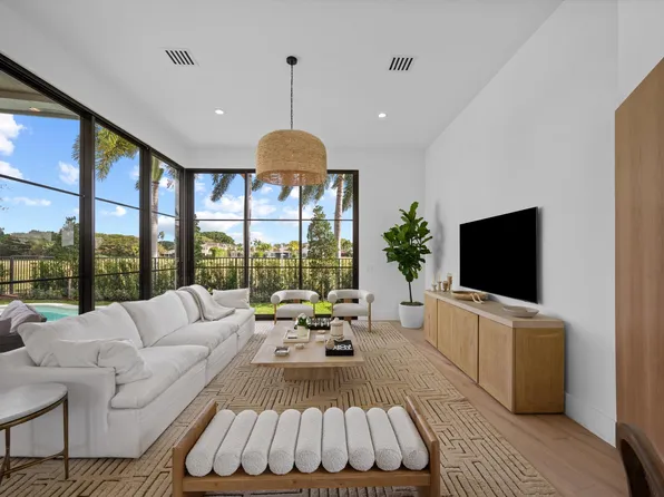 2578 Players Court, Wellington, FL 33414