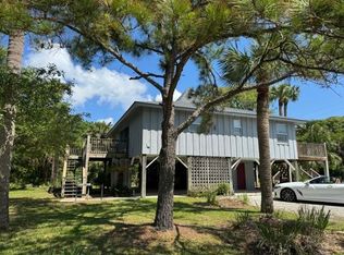 503 Pompano Rd, Edisto Island, SC 29438