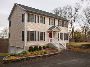 15 Banksville Rd, Armonk, NY 10504