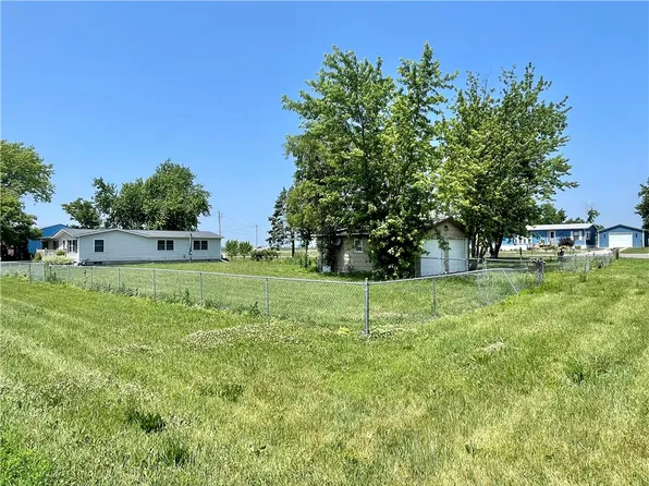 401 Willow St, Sheldahl, IA 50243
