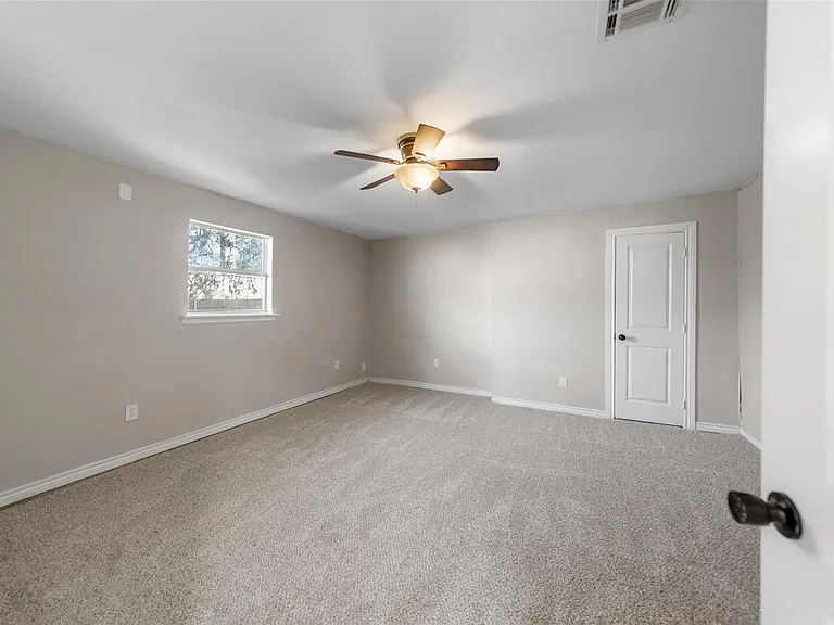 7019 Sur Ct — Photo 15