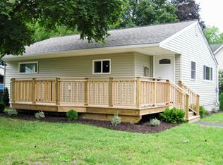 610 Avenue N, Matamoras, PA 18336