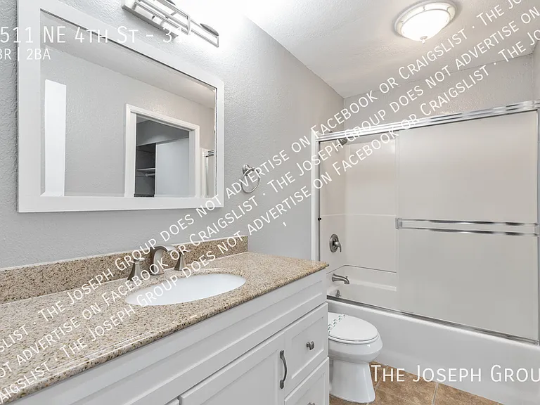 2511 NE 4th St #314 — Photo 17