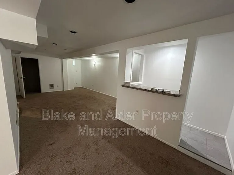198 NE 157th Ave — Photo 24