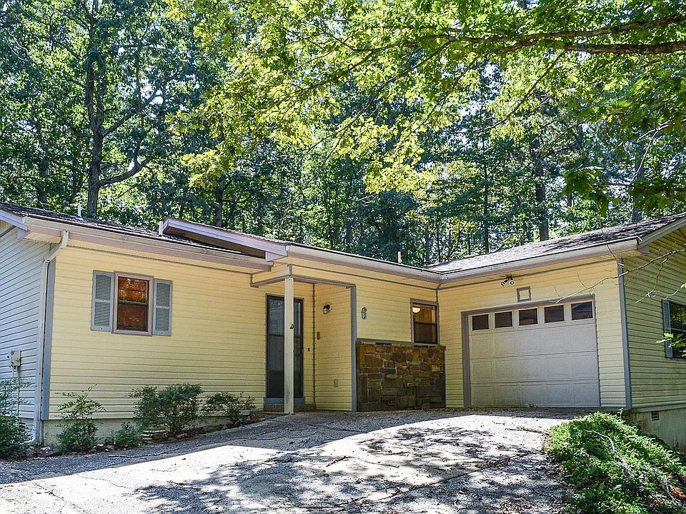 1st image of 6 Vilaseca Ln