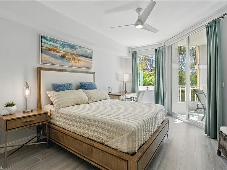 2728 Tiburon Blvd E #A-104 — Photo 8