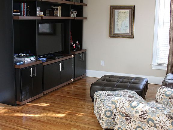 3rd image of 9905 Autry Falls Dr