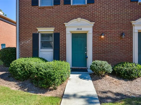 2808 Webb Bridge Rd, Alpharetta, GA 30009