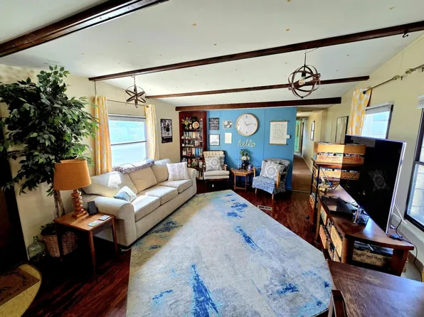 570 Huntington St, Sheridan, WY 82801