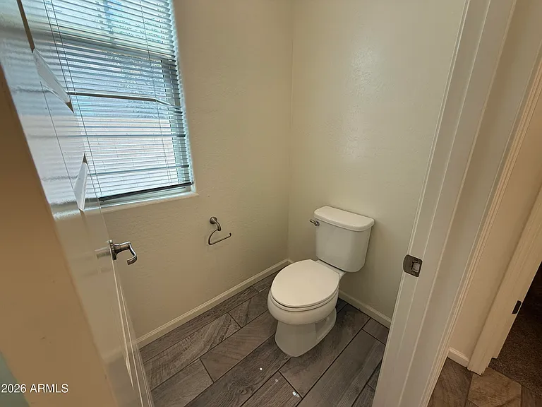 263 E Lantana Dr — Photo 23