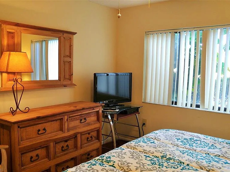 5677 Ashton Lake Dr #11 — Photo 6
