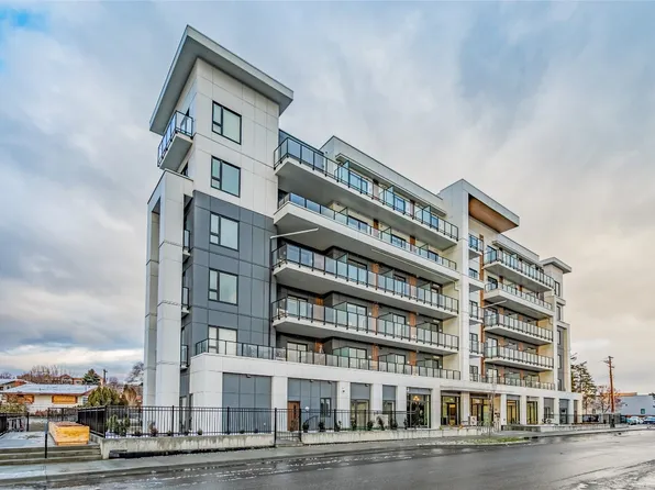 1380 Pridham Ave #305, Kelowna, BC V1Y 6B3