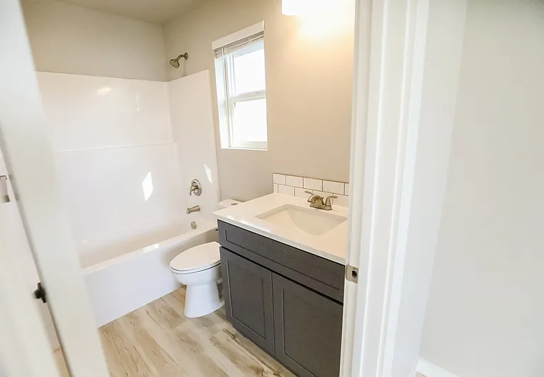 3001 E 36th Ave #1 — Photo 16