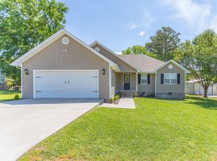 188 Lake Shore Dr, Chatsworth, GA 30705