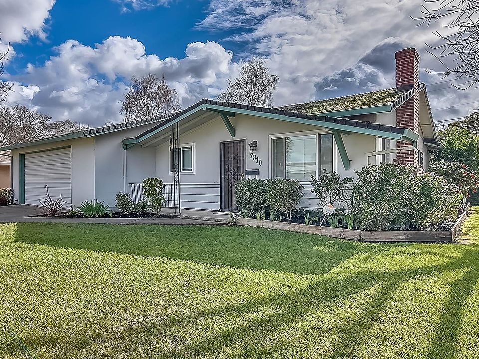 1st image of 7610 Camellia Ln