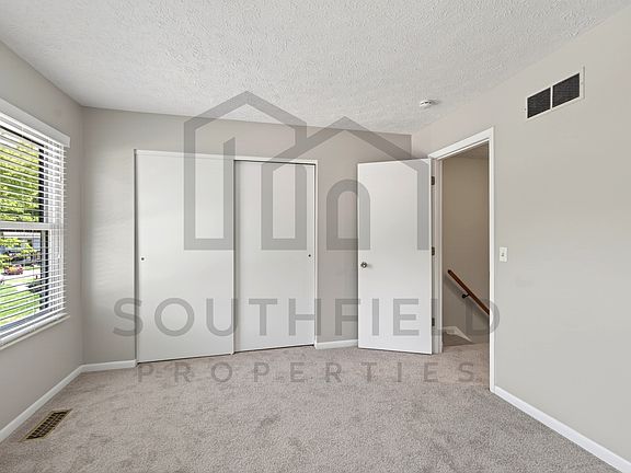 2nd image of 1069 Crisfield Dr #1