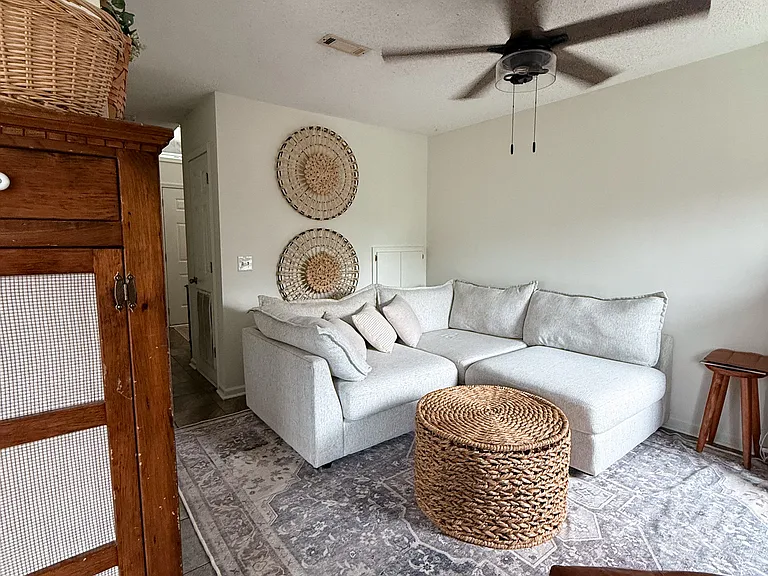 139 Woodfield Pl — Photo 7