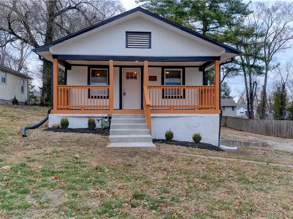 5108 NE 45th St, Kansas City, MO 64117