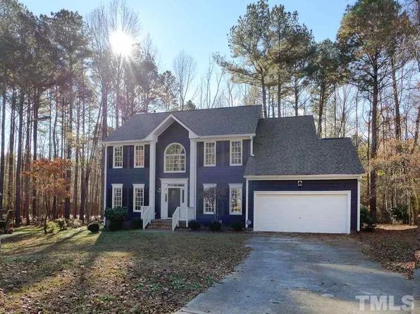 11 Fieldcrest Ct, Durham, NC 27713