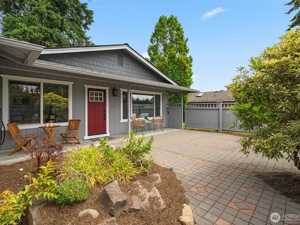 3901 190th Place SW, Lynnwood, WA 98036