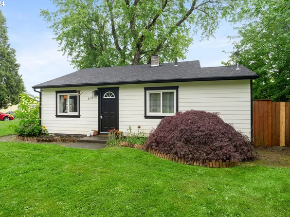 3010 SE Powell Valley Rd, Gresham, OR 97080