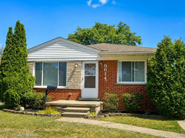 9614 Garfield Ave, Redford, MI 48239