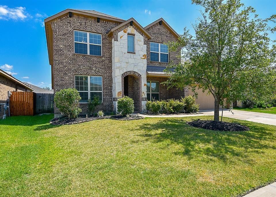 1st image of 23515 Prato Gardens Ln
