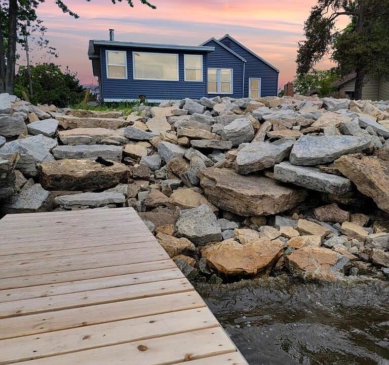 1st image of 1420 Shore Dr