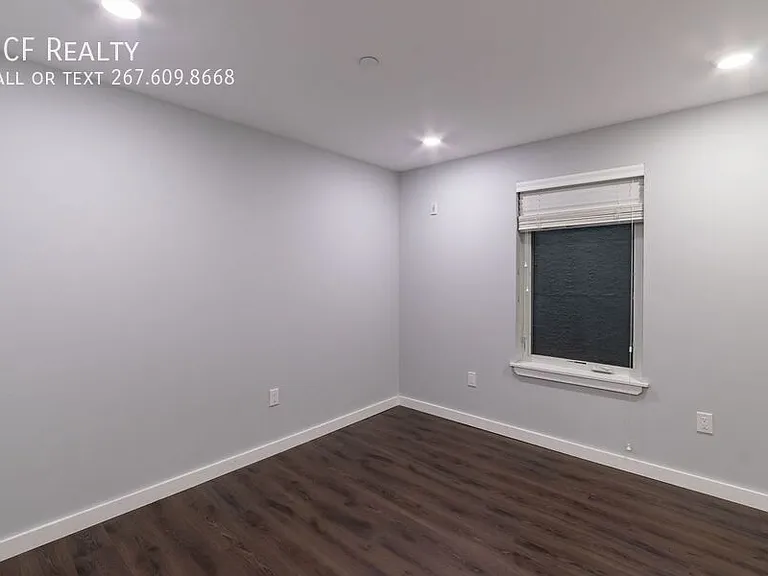 751 N 20th St #4 — Photo 9